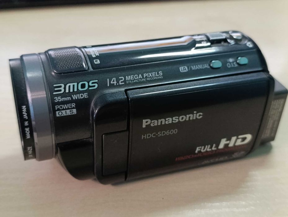 Видеокамера Panasonic HDC600P-K