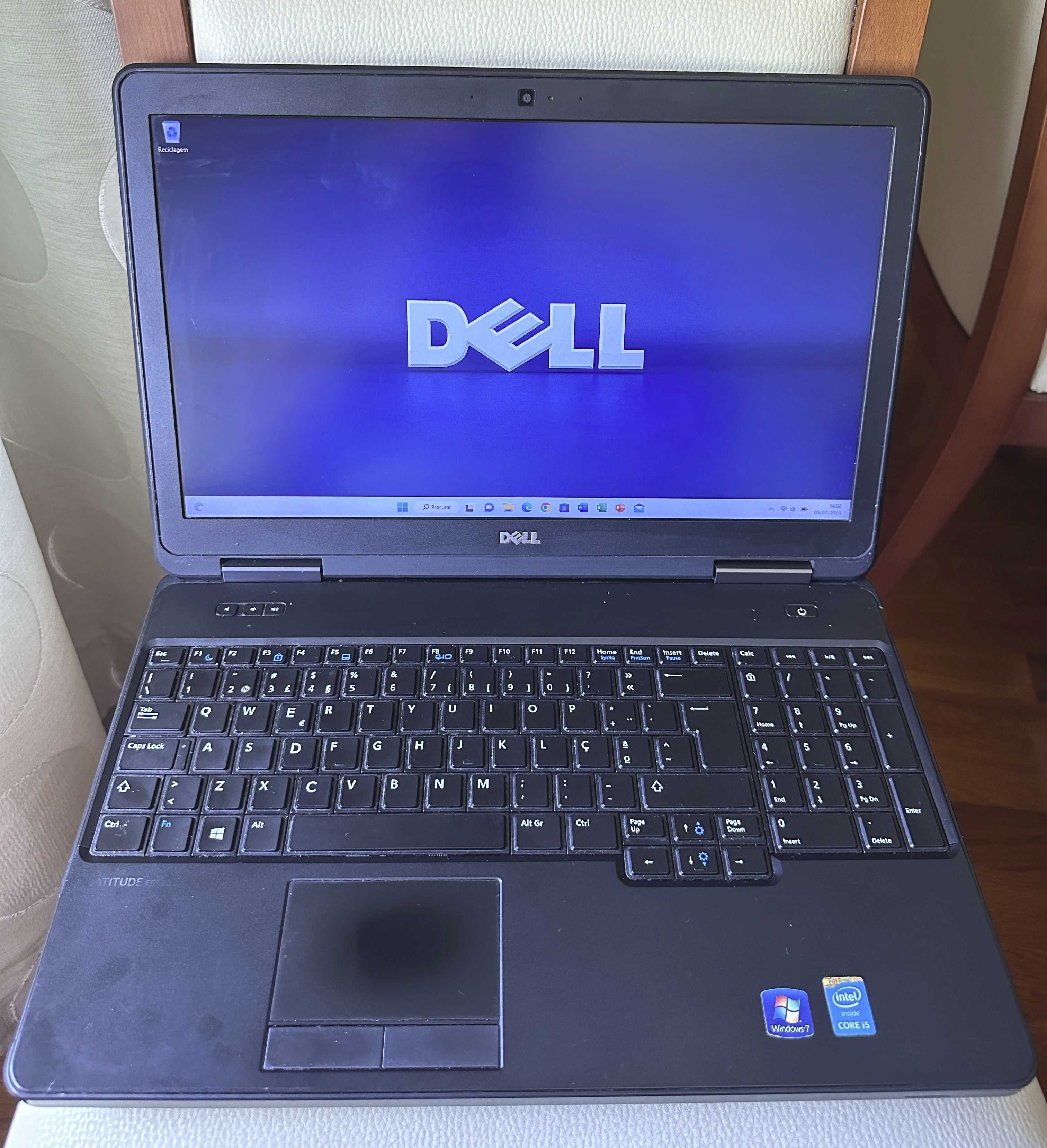 Dell E5540 15.6"FullHD/i5-4300/16Gb Memoria Ram/Ssd 250Gb Gama PRO