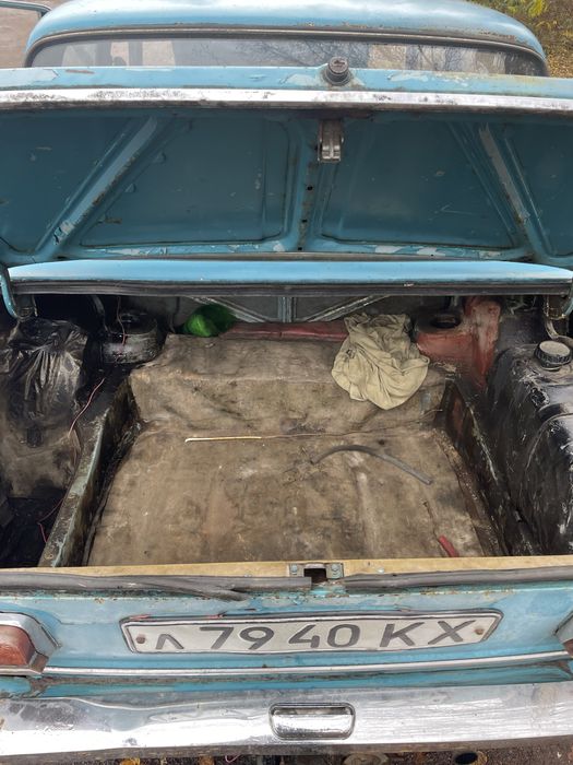 Продам  Ваз 2103