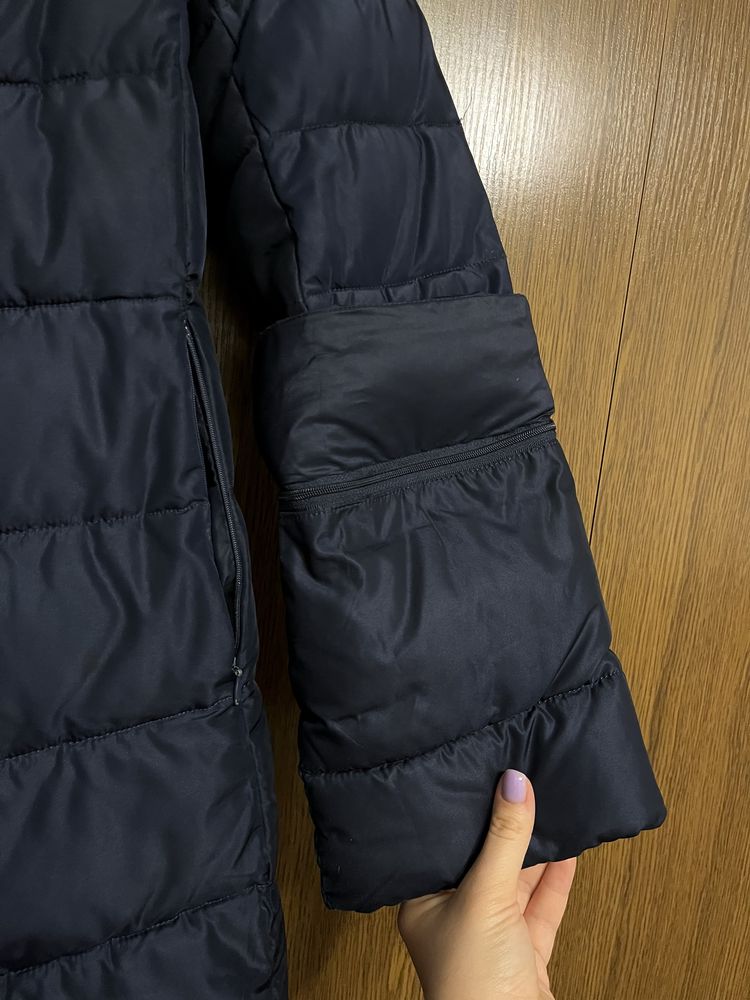 Демісезонна жіноча куртка розмір (Л)