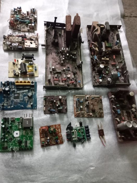 Платы. Радиодетали. Одним лотом.