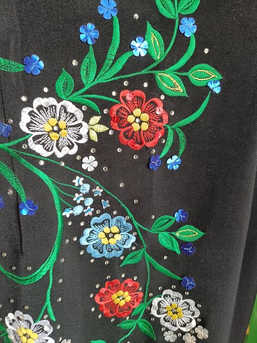 Чорна сукня вишиванка