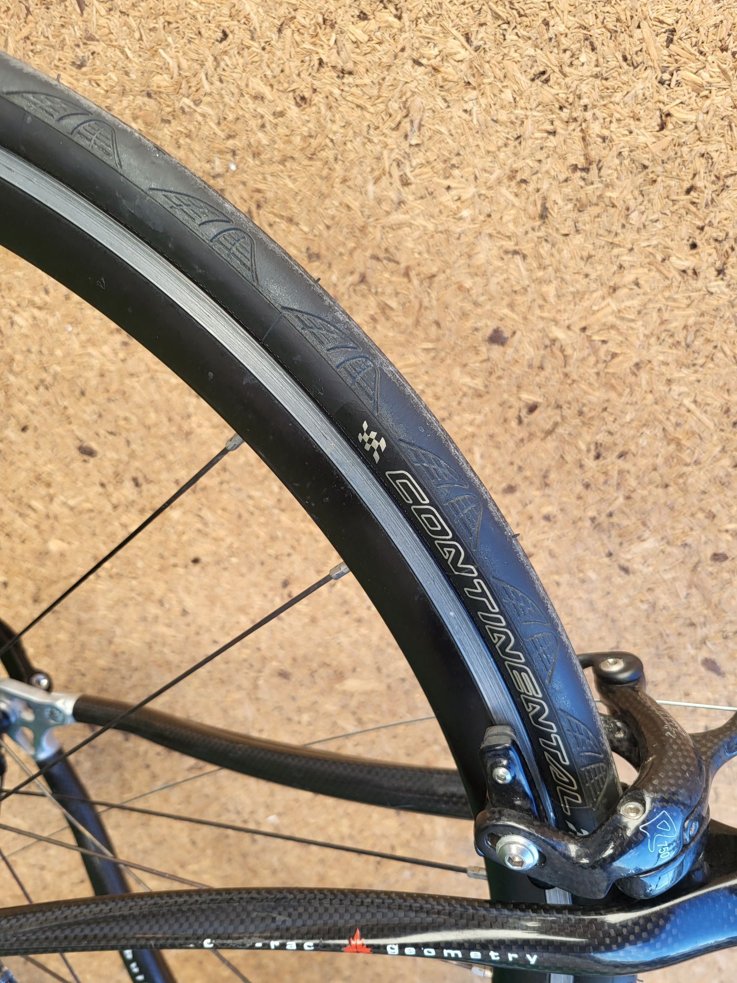 Титановий шосейний велосипед Red bull / Shimano Dura ace / Карбон