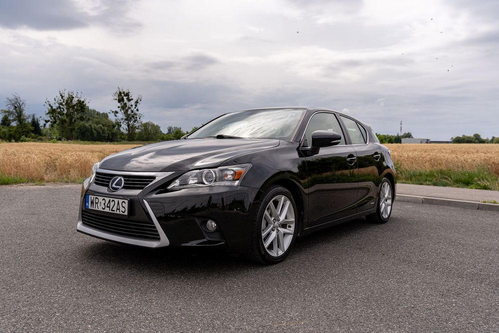 Lexus CT Lexus CT200h
