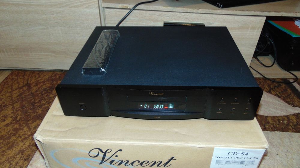 Odtwarzacz cd vincent CD-S4