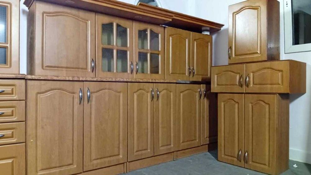 Zabudowa kuchenna meble + blat + oświetlenie + zlewozmywak