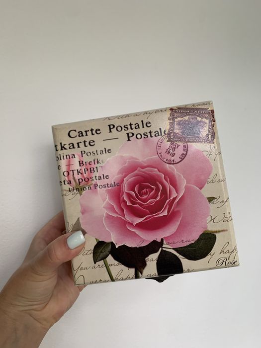 Шкатулка для украшений