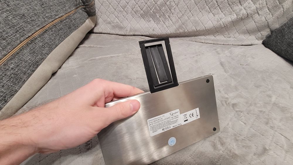 Gembird Клавіатура Для планшета
Підключення пристрою
Бездротове Blueto