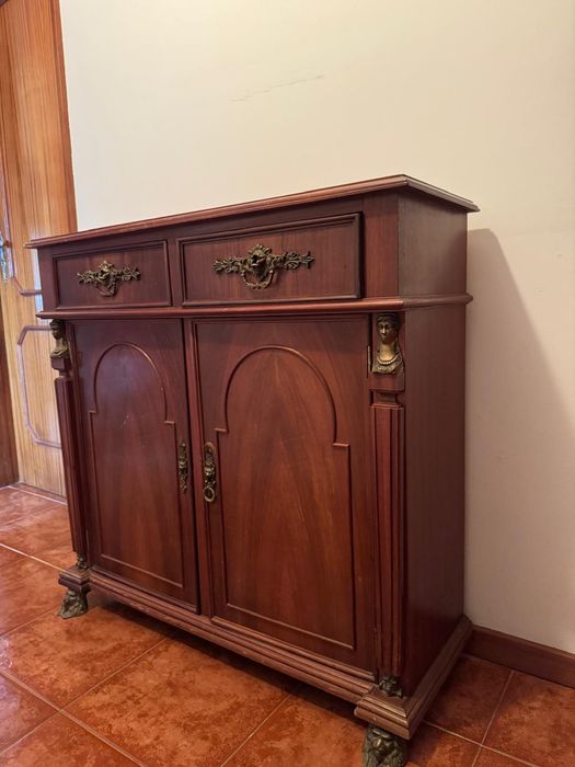 Consola/aparador antigo