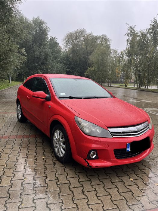 Opel Astra H 1.6 GTC