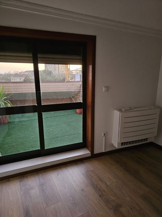 Apartamento T2 Duplex com AC Senhora da Hora