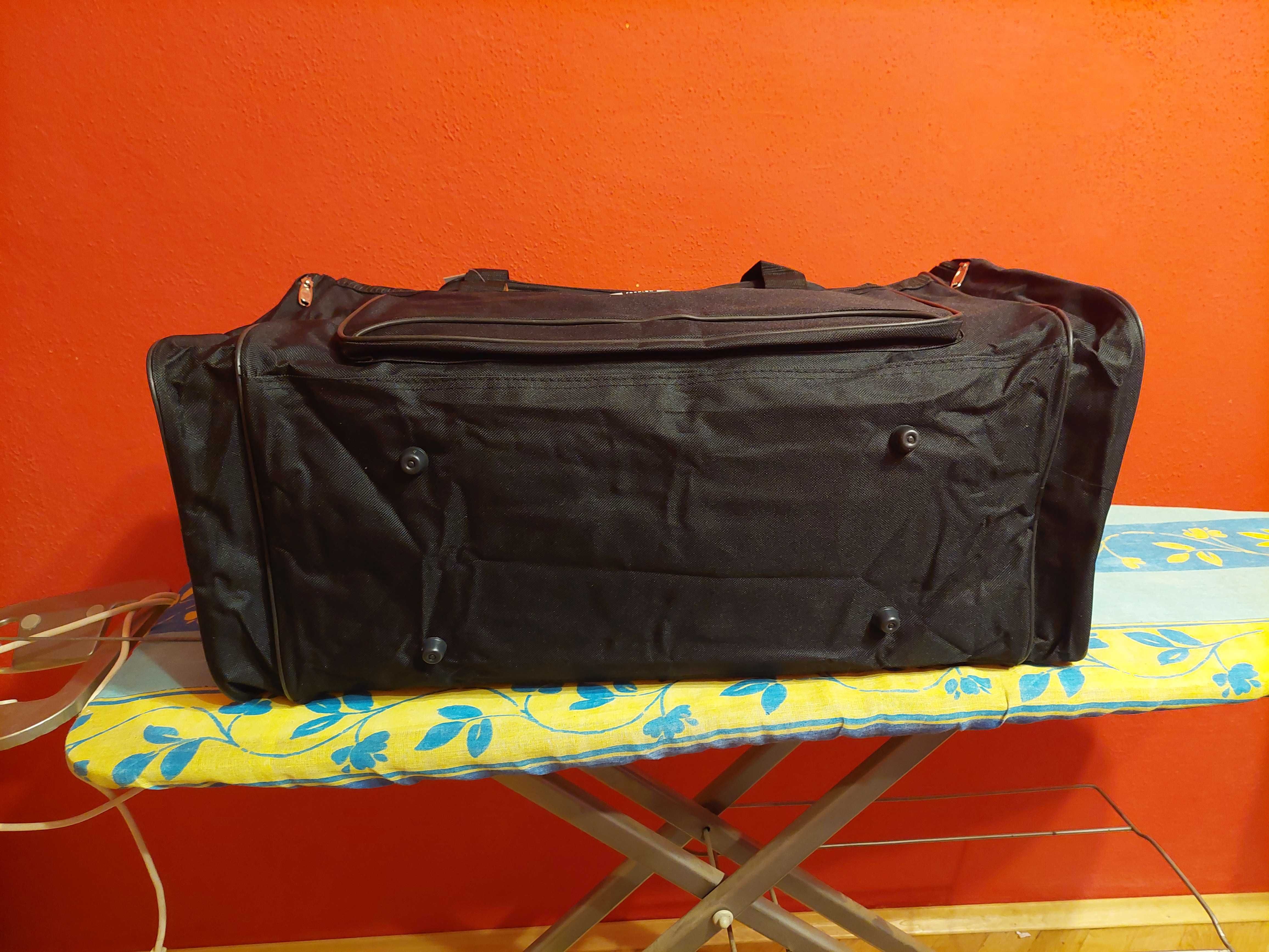 Torba podróżna/ turystyczna , czarna,nowa 65cm cm.