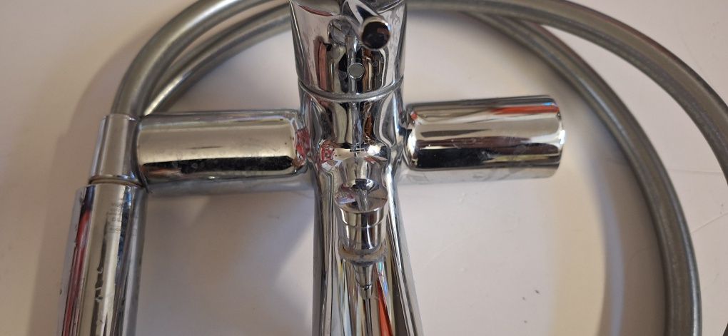 Sprzedam baterie wannową Hansgrohe