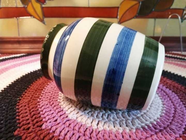 ręcznie wykonany, ceramiczny wazonik