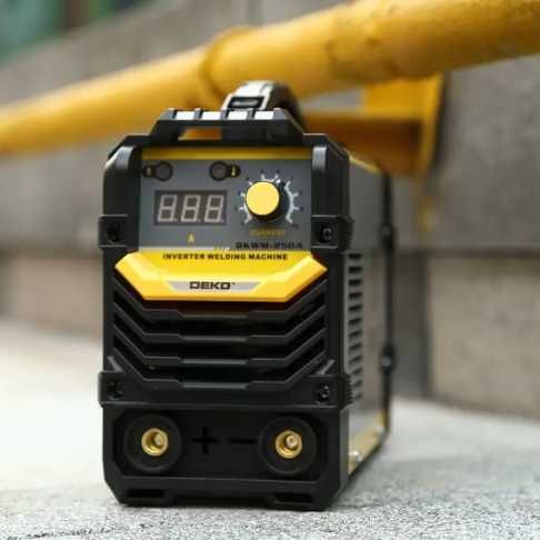 Сварочный аппарат DEKO DKA-200Y