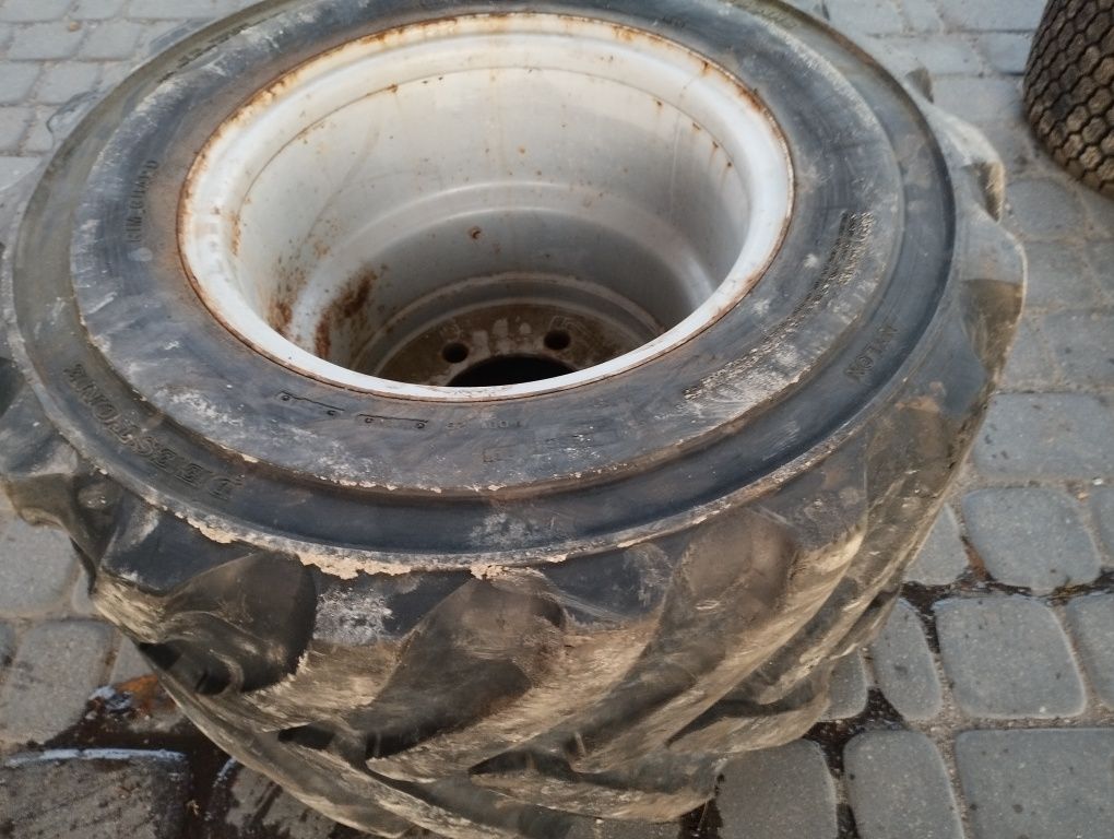Opony do kosiarki 20x10.00-10 z felgami i bez