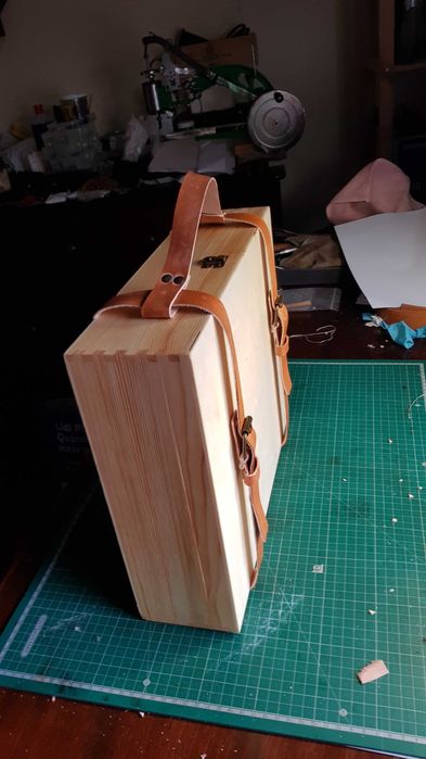 Caixa, mala, suporte de transporte em couro