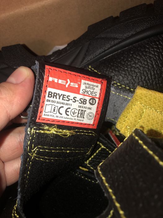 Сандалі робочі