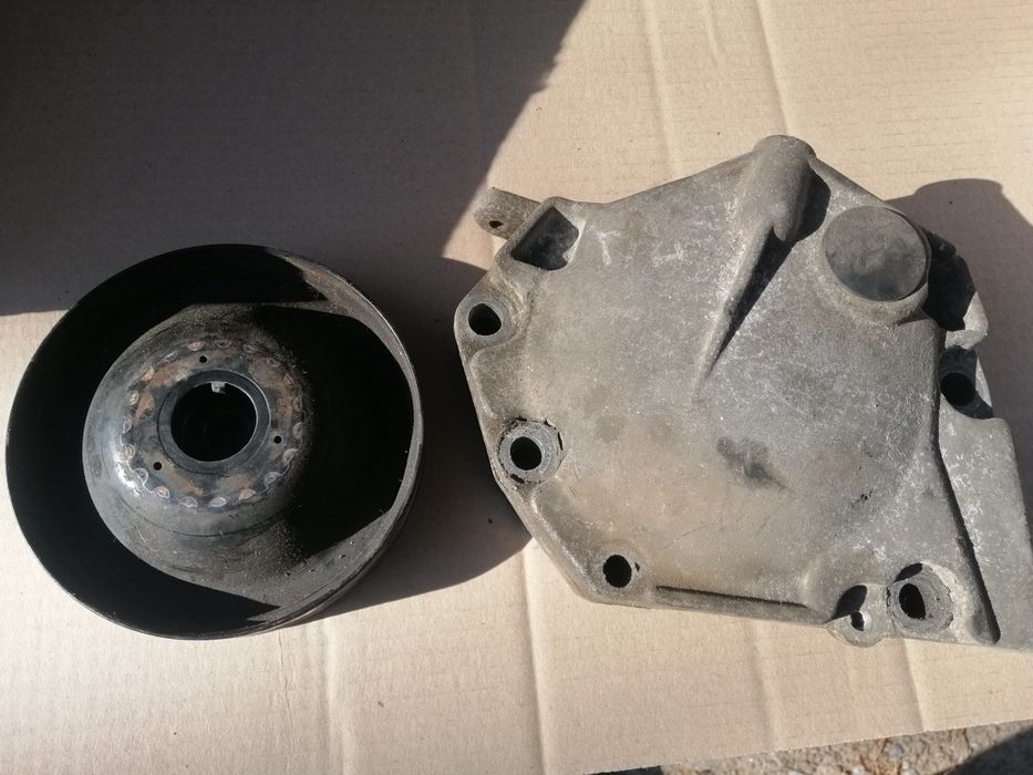 Шків на Рено 1.4, 1.6 8кл