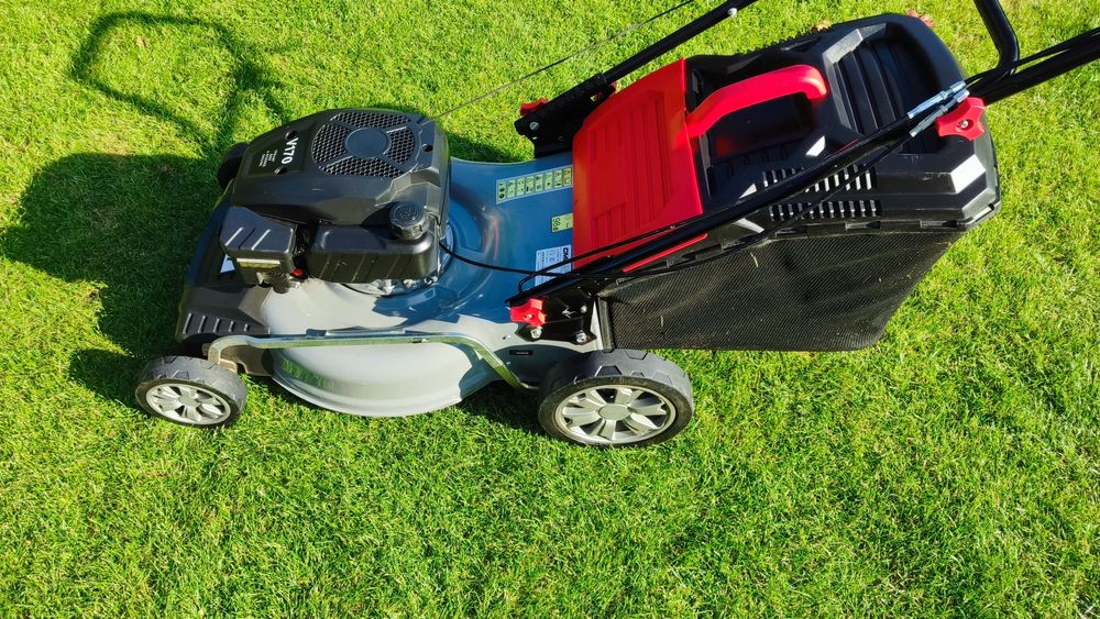 Kosiarka spalinowa z napędem 170 ccm