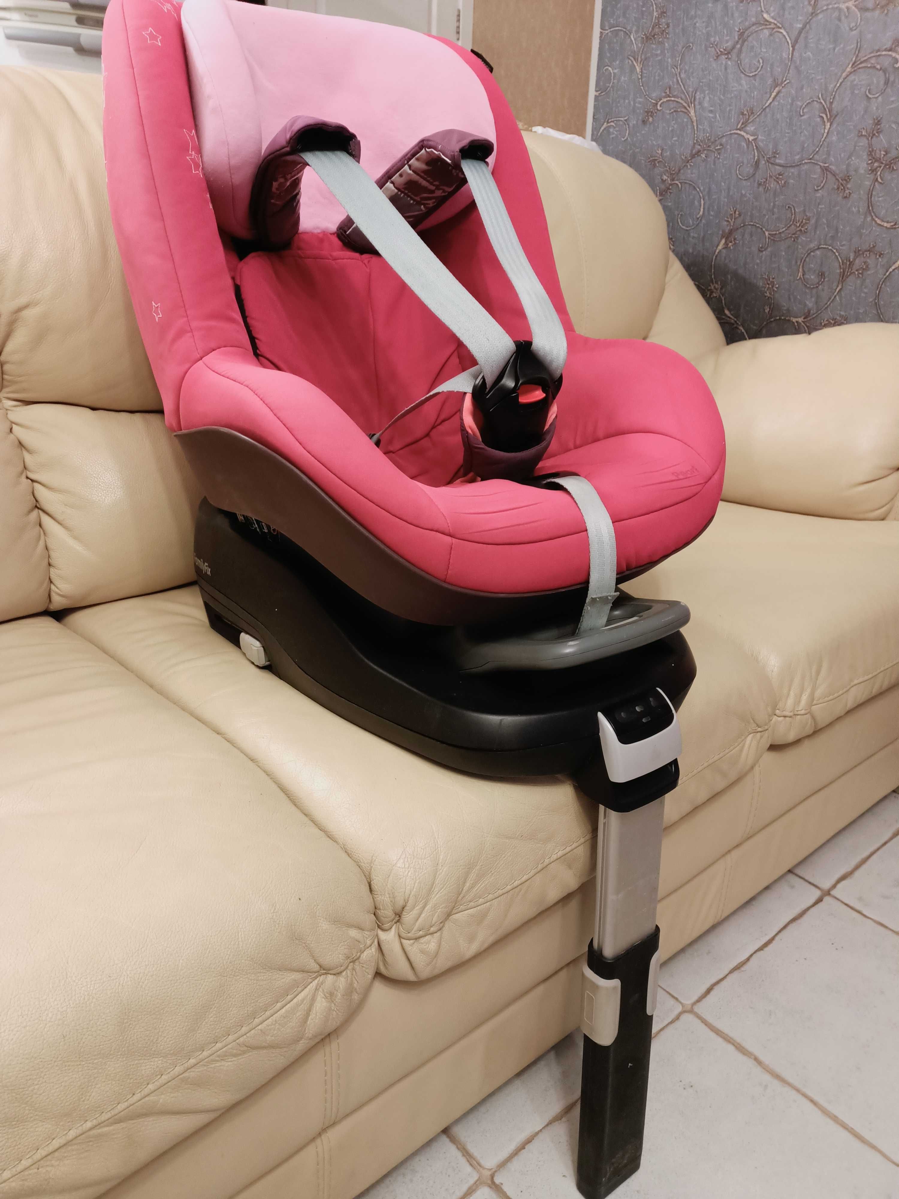 Автокресло Maxi-Cosi (Голландия), модель Pearl, + база Isofix