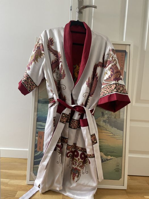 Piekny dwustronny kimono szlafrok