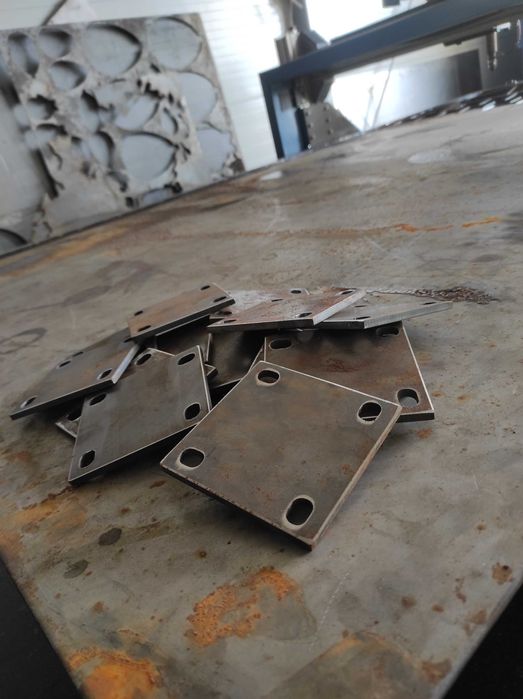 Cięcie  CNC, Formatki, marki montażowe, blacha, stal otwory, SPAWANIE