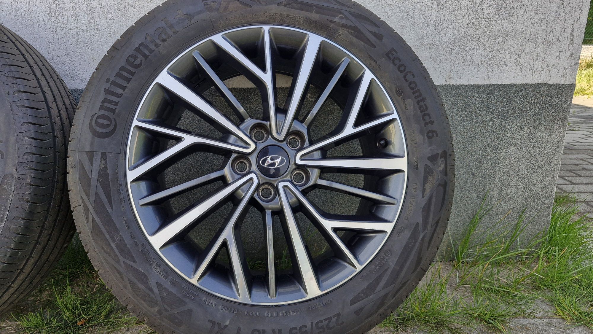 Oryginalne koła felgi Hyundai Tucson, 225/55 R18 Continental Letnie..