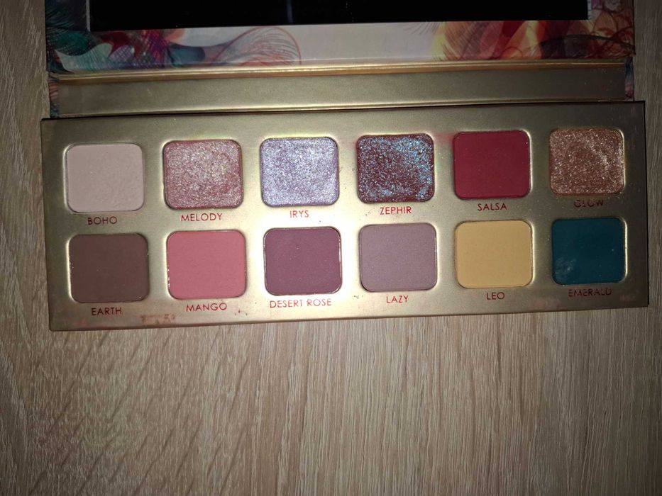 Paleta cieni Hean / Revolution