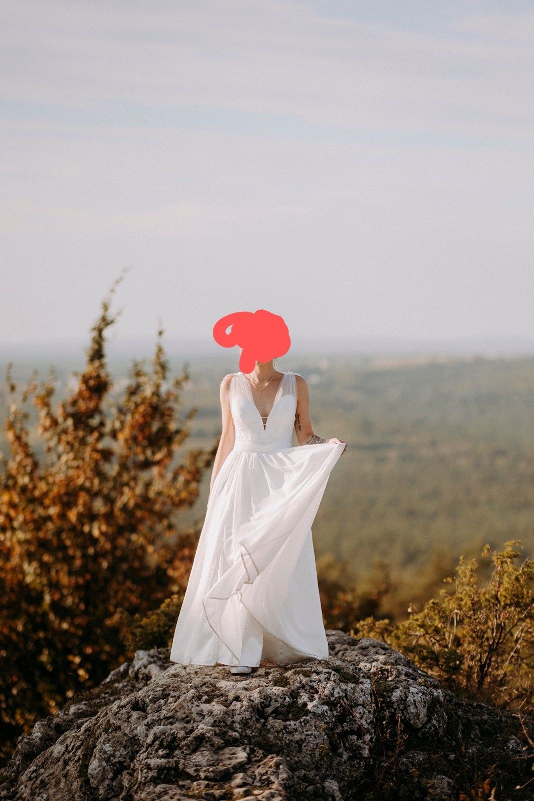 Suknia ślubna kobieca