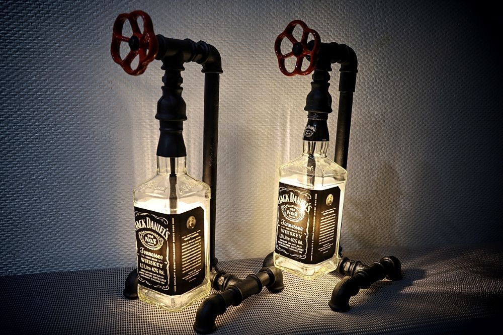 Lampa Jack Daniels - dekoracja