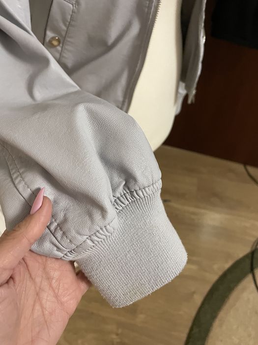 Куртка- бомбер з штучної шкіри S