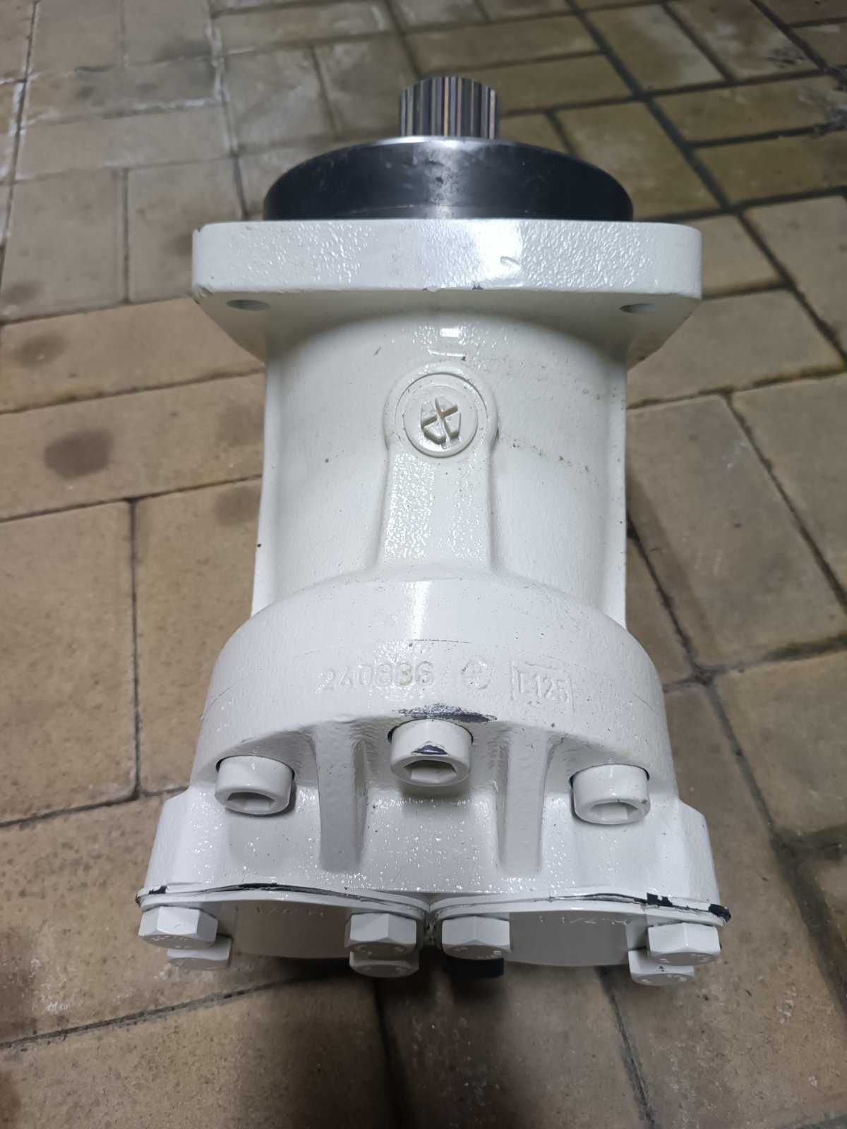 Гідромотор Rexroth  1504933 для экскаватора Terex, Caterpillar