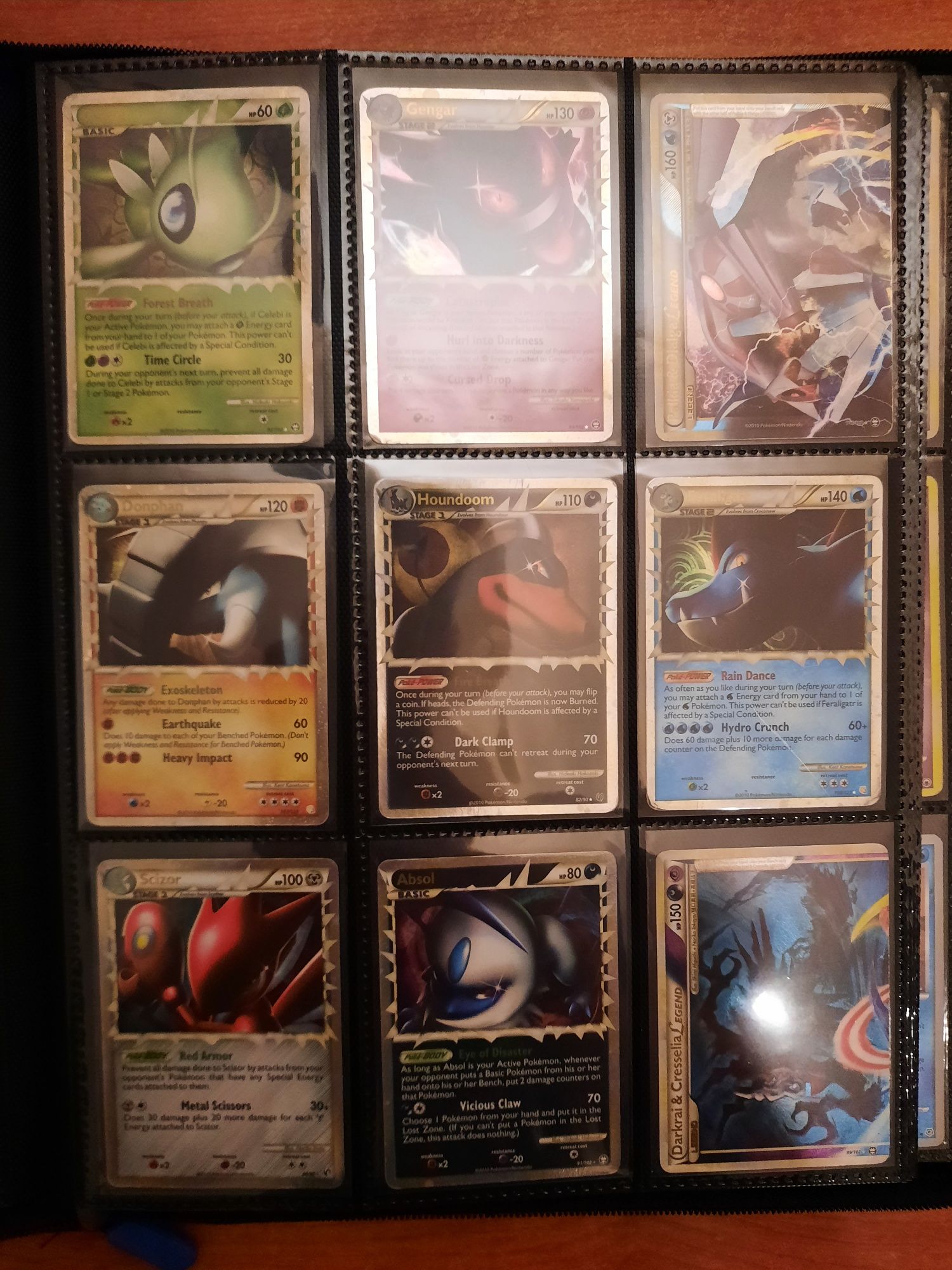Vendo Cartas Pokémon MUITAS