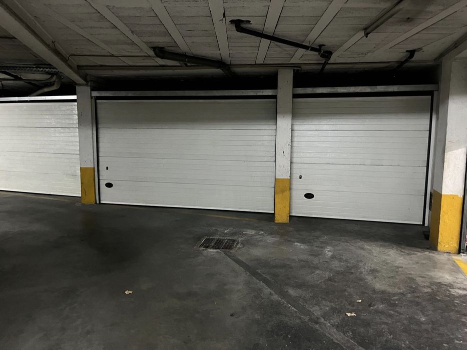 garagem fechada em Monção