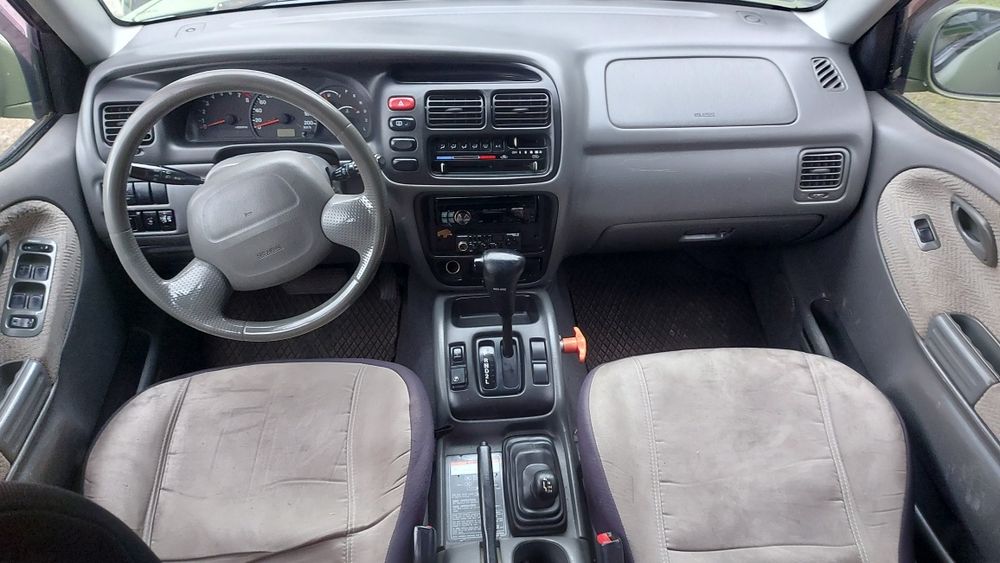 Suzuki Grand Vitara 2.5 V6 LPG Automat 4x4 KLIMA blokady OFF ROAD
