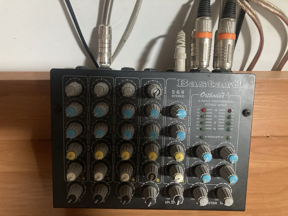 Колонки усилитель микрофон