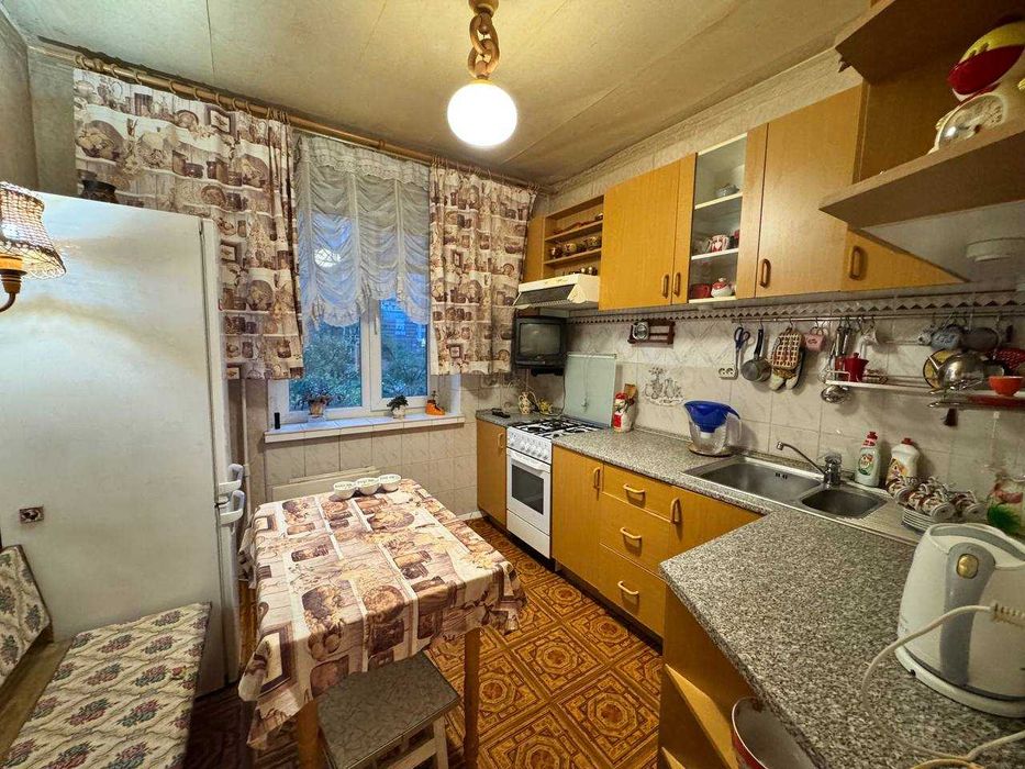 МЕТРО Осокорки Позняки Гмирі 9 2кімнатна квартира