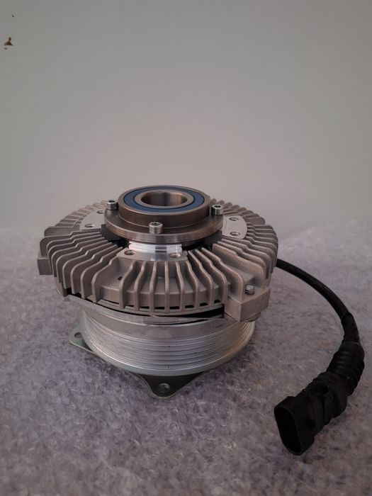 Termoventilador embraiagem bomba de agua Mitsubishi Canter / Fuso