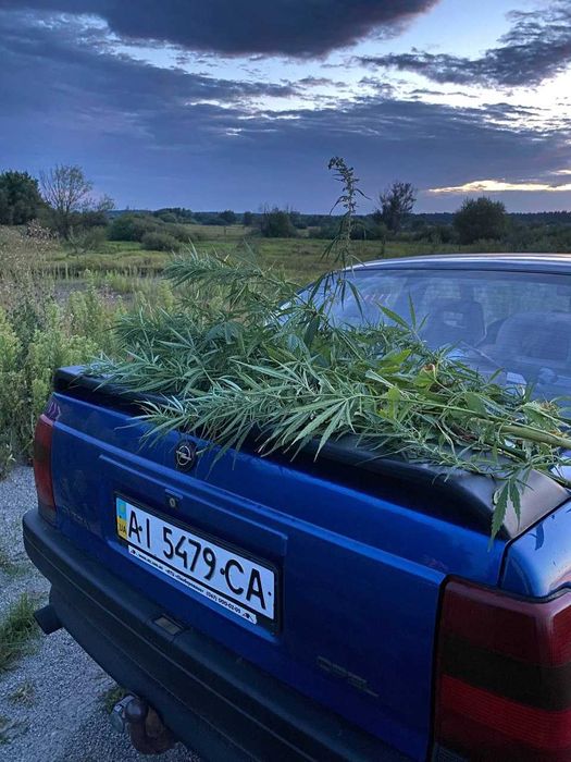 Продам Опель омега а