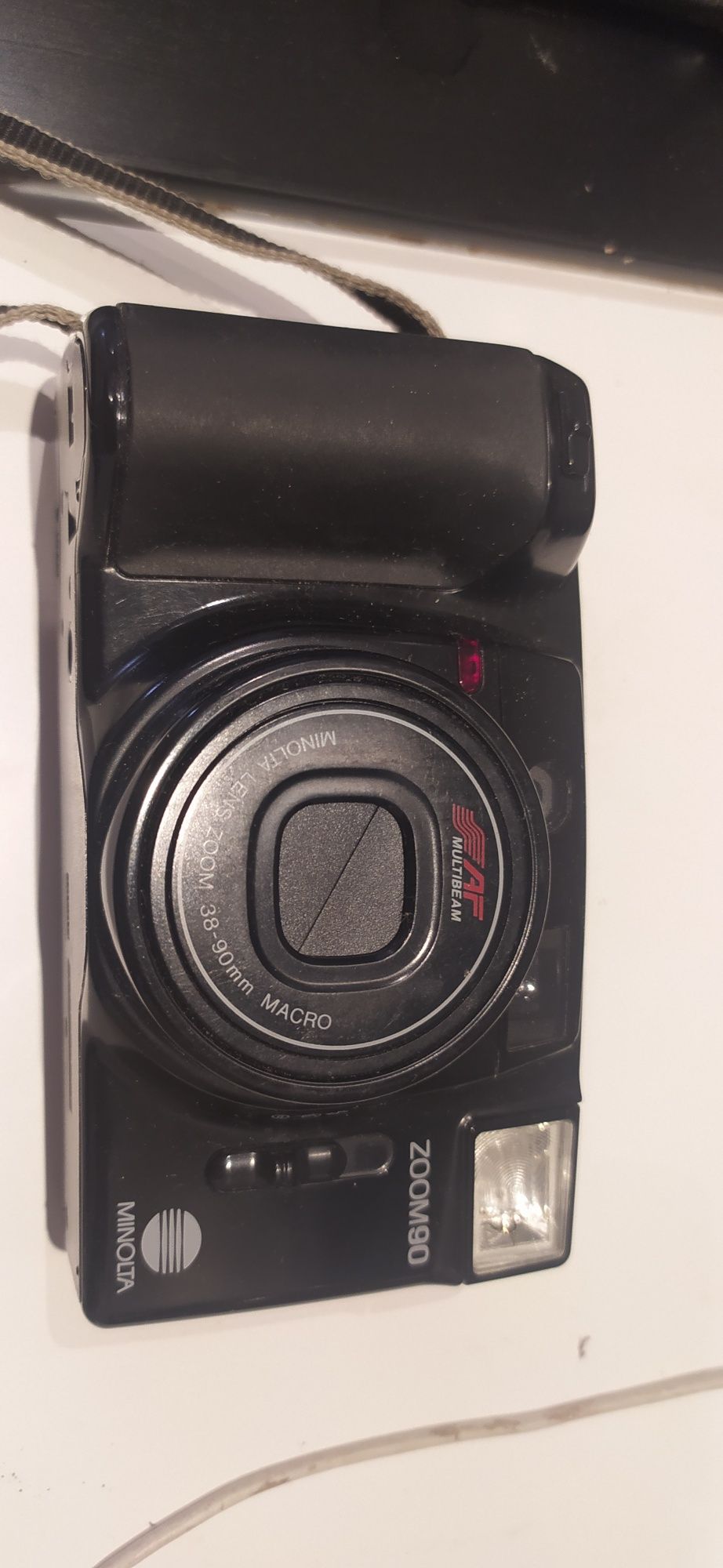 Máquina fotográfica Minolta AF-ZOOM 90
