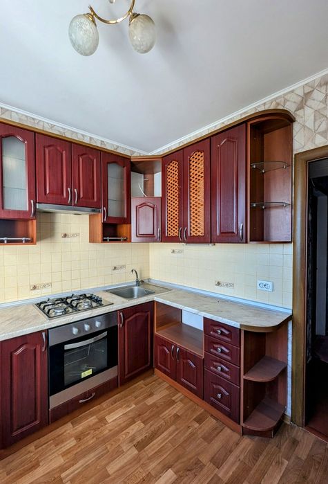 Трикімнатна на 9 мікрорайоні