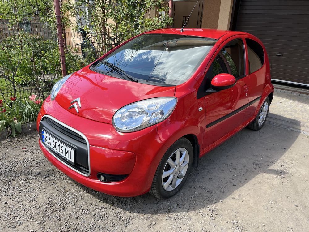 Citroen C1 компактне,  зручне авто на автоматі (робот)