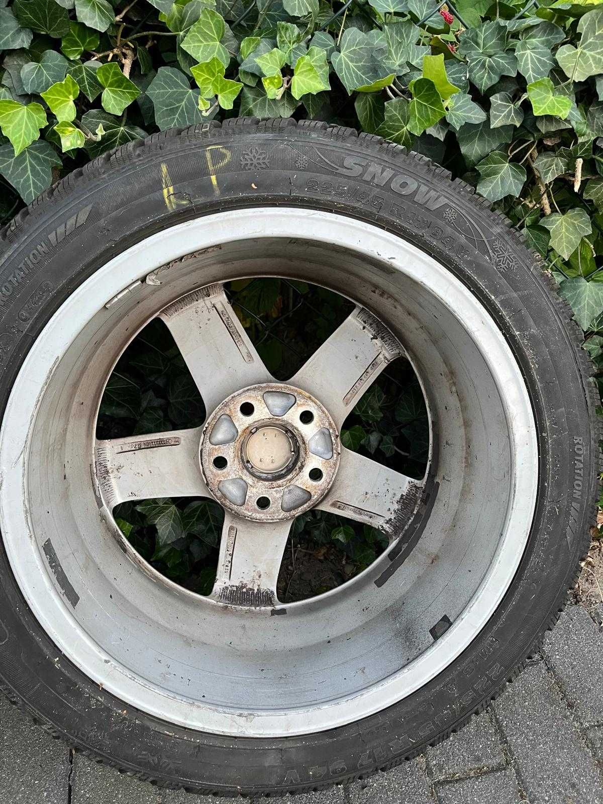 Felgi z oponami R17 5x112 audi
