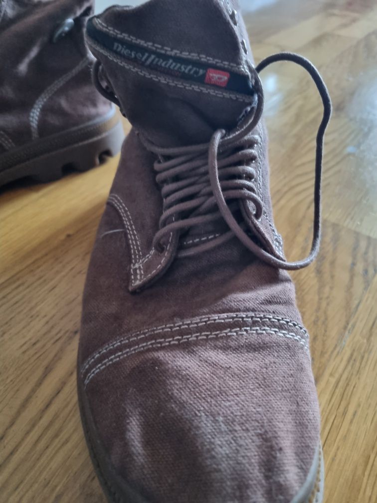 Botas Diesel Como Novas