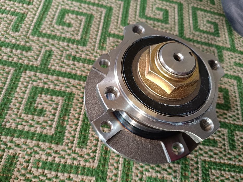 Ступиця на БМВ 5