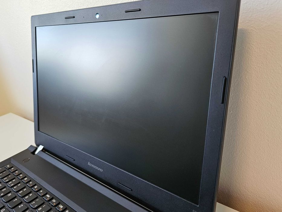 Laptop Lenovo E50-80 15,6 " Intel Core i3 5005U Windows 10 PRO