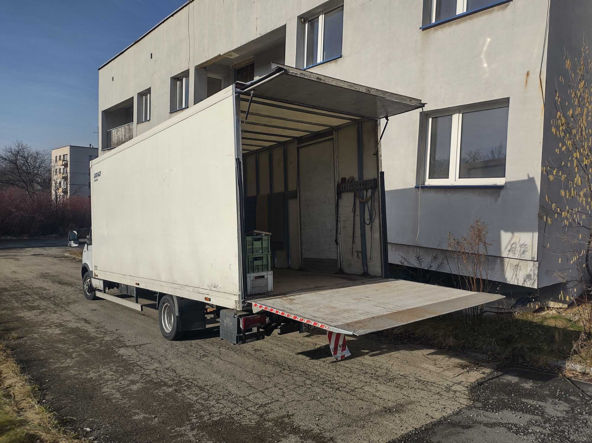 Opróżnianie domów,mieszkań,piwnic, strychów.Wywóz mebli, sprzętu agd.