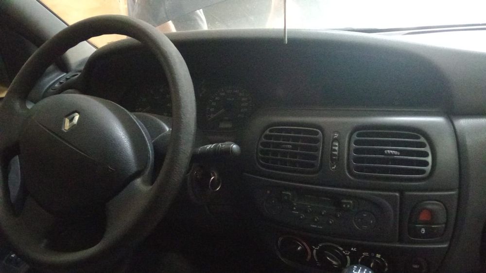 Vendo carrinha Megane 1.9 dci