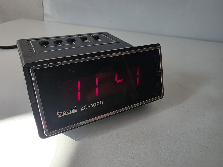 Zegarek z budzikiem elektroniczny made in Hongkong